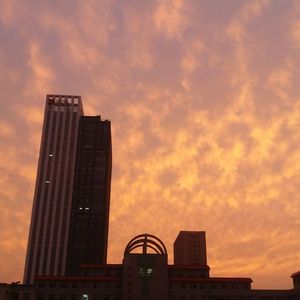 精品欧美一区二区三区
